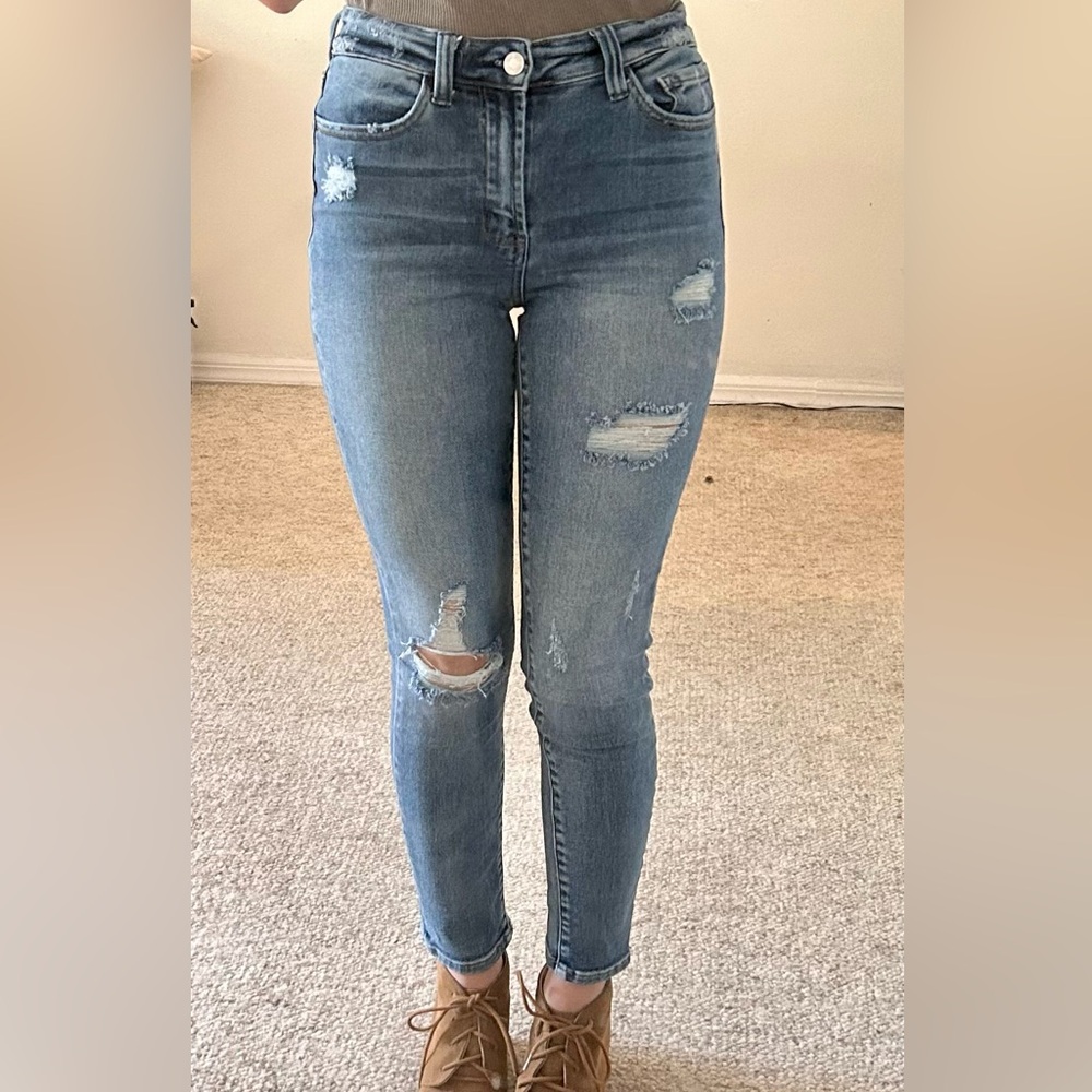 Vervet Los Angeles by Flying Monkey Distressed High Rise Skinny Jeans
